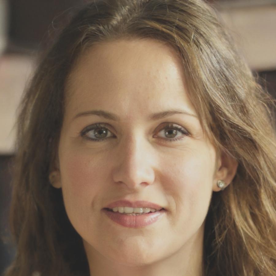 Portrait de Claire Delorme, Responsable Développement chez zoriveniqo